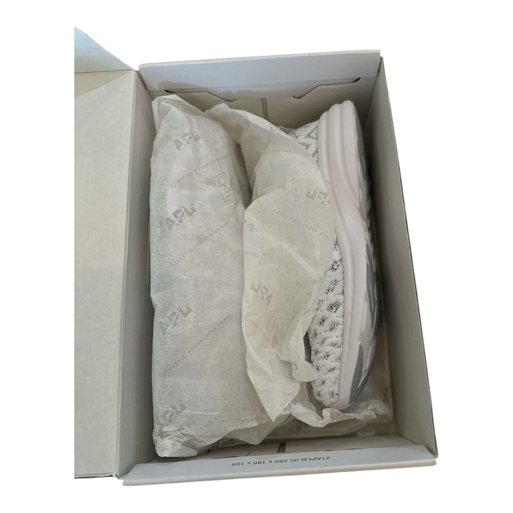 APL Women’s Techloom Phantom Sneakers White/Smoke Size 5 - Picture 8 of 9